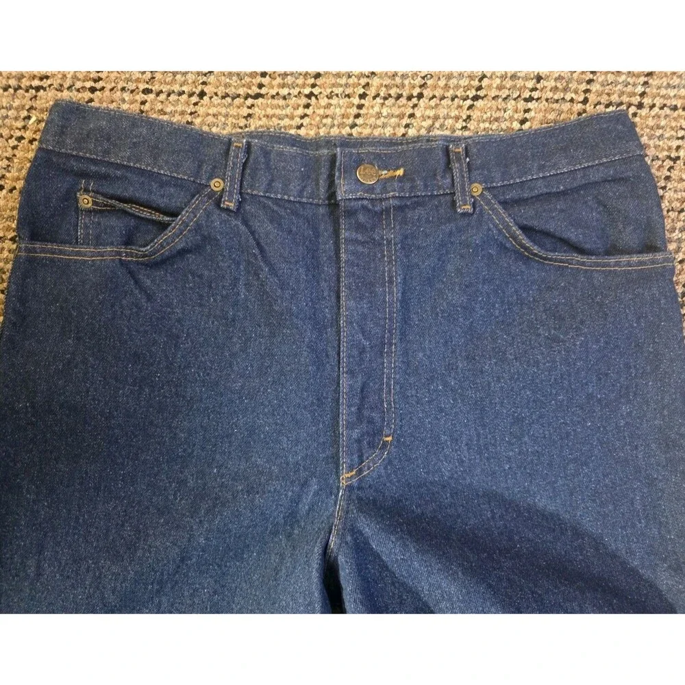 Vintage Lee Jeans Men’s Size 38x33 Dark Indigo Tapered Leg New USA Union Tag